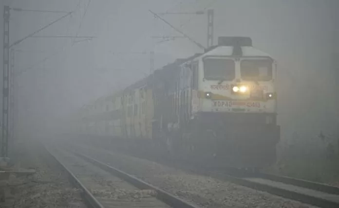 Weather Update: 27 trains and many flights delayed due to dense layer of fog