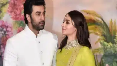 Alia Bhatt and Ranbir Kapoor reach the hospital to meet Saif Ali Khan