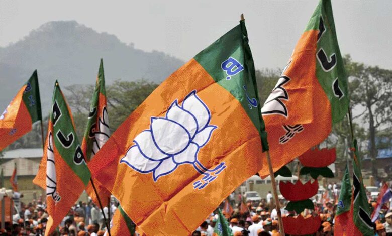 Controversy over election symbol in Sambhal