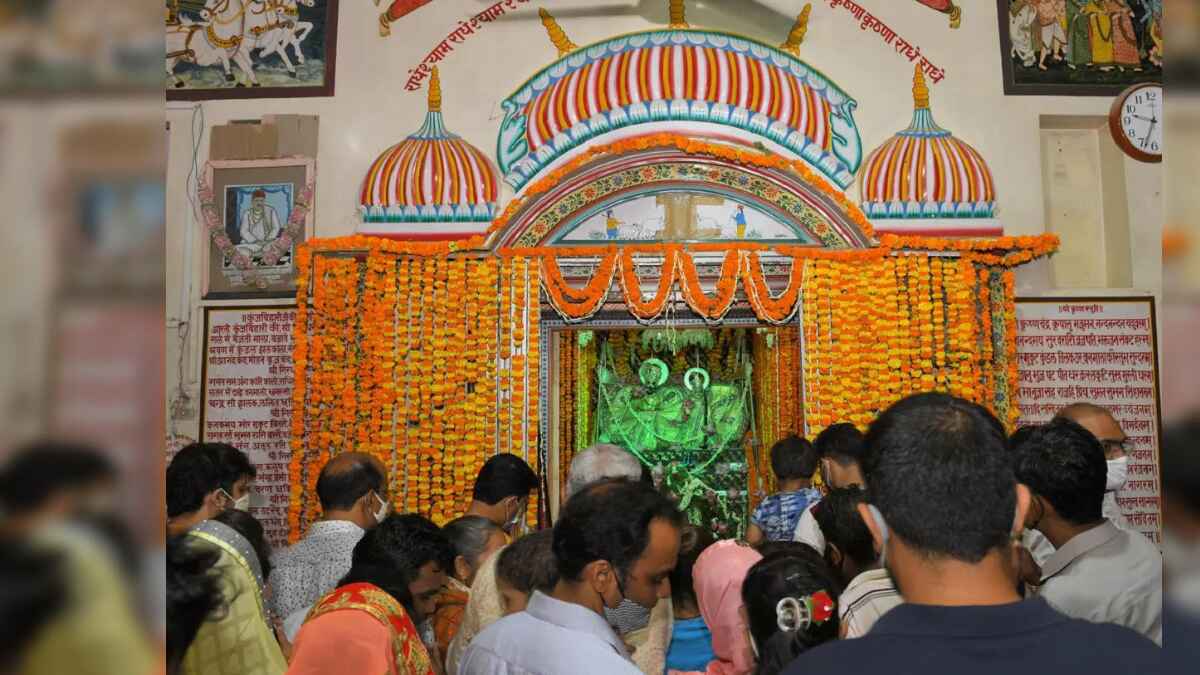 Banke Bihari Temple: The unique Krishna Dham of Vrindavan