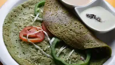 Bathua Dosa: This green dosa recipe is perfect for your winter indulgence