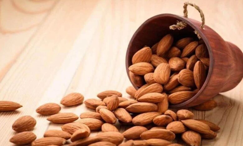 Eating almonds gives these health benefits
