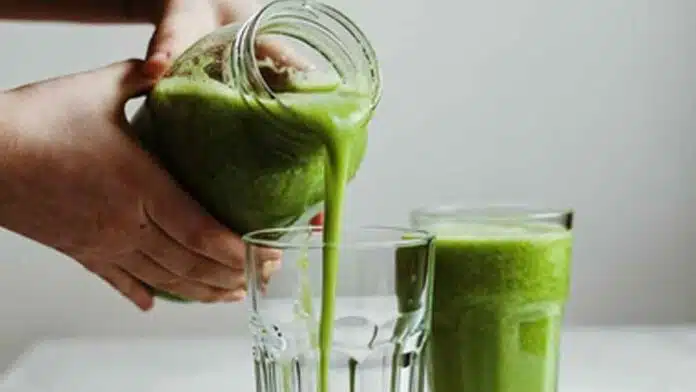 Healthy and warming juices for winter