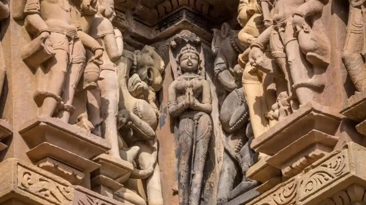 Kandariya Mahadev Temple: Unique Architecture of Khajuraho