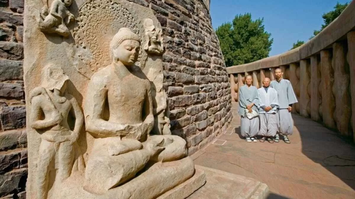 Sanchi Stupa: Ancient Buddhism of Madhya Pradesh