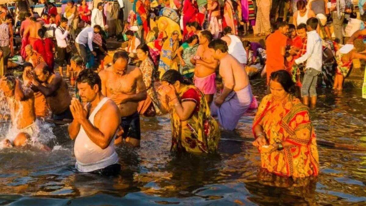 There are still 4 royal baths remaining in Maha Kumbh