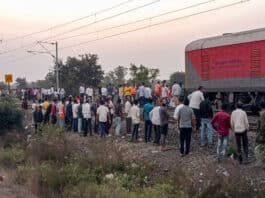 Jalgaon: Train accident in Jalgaon, Maharashtra, 13 passengers died