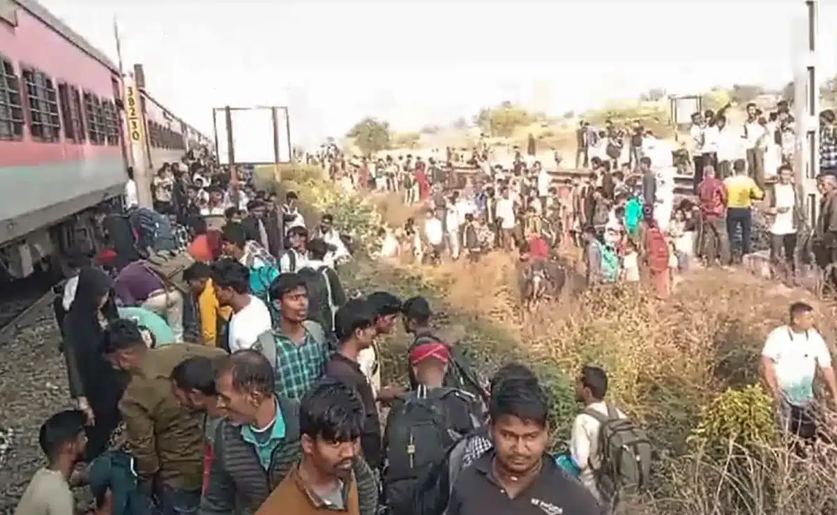 Jalgaon: Train accident in Jalgaon, Maharashtra, 13 passengers died