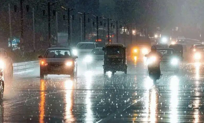 Two days rain alert issued in Delhi, possibility of further drop in temperature