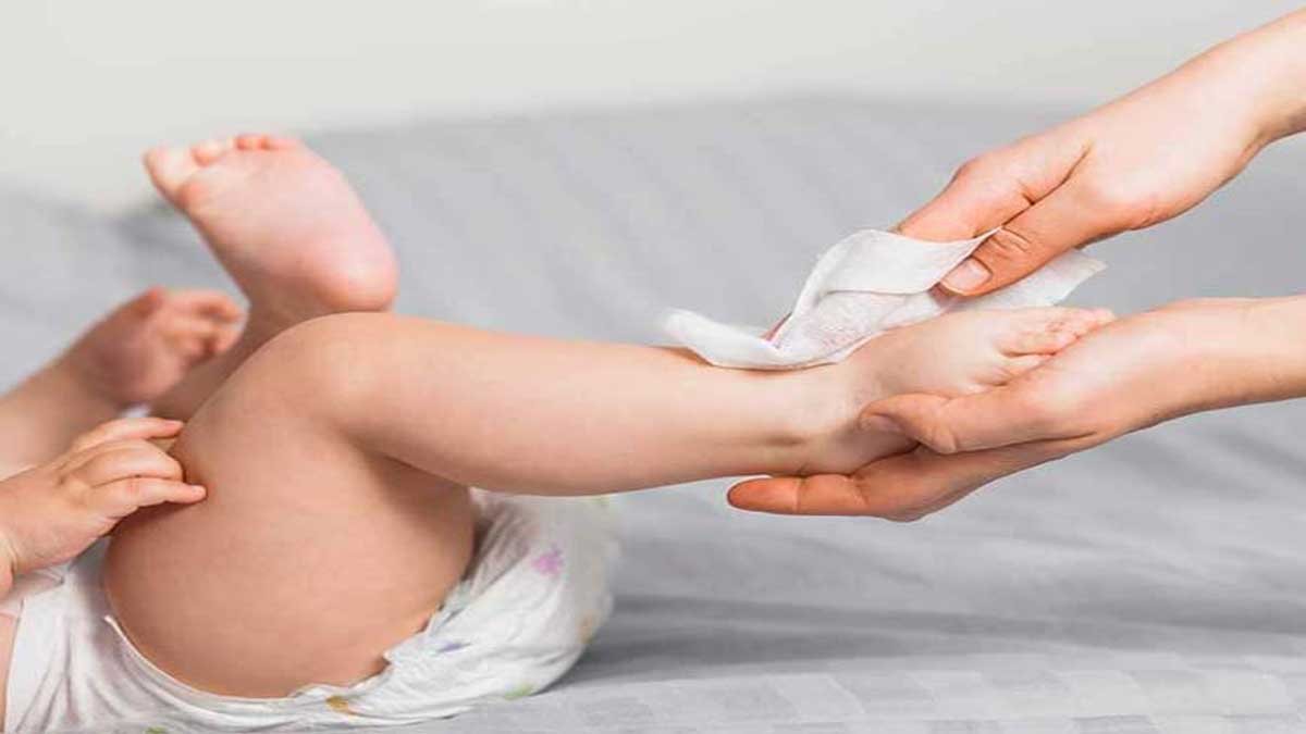 Which wipes are safe to use for newborns