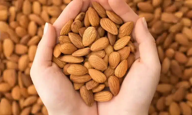 Know how much, when and how to eat Almond for better health.