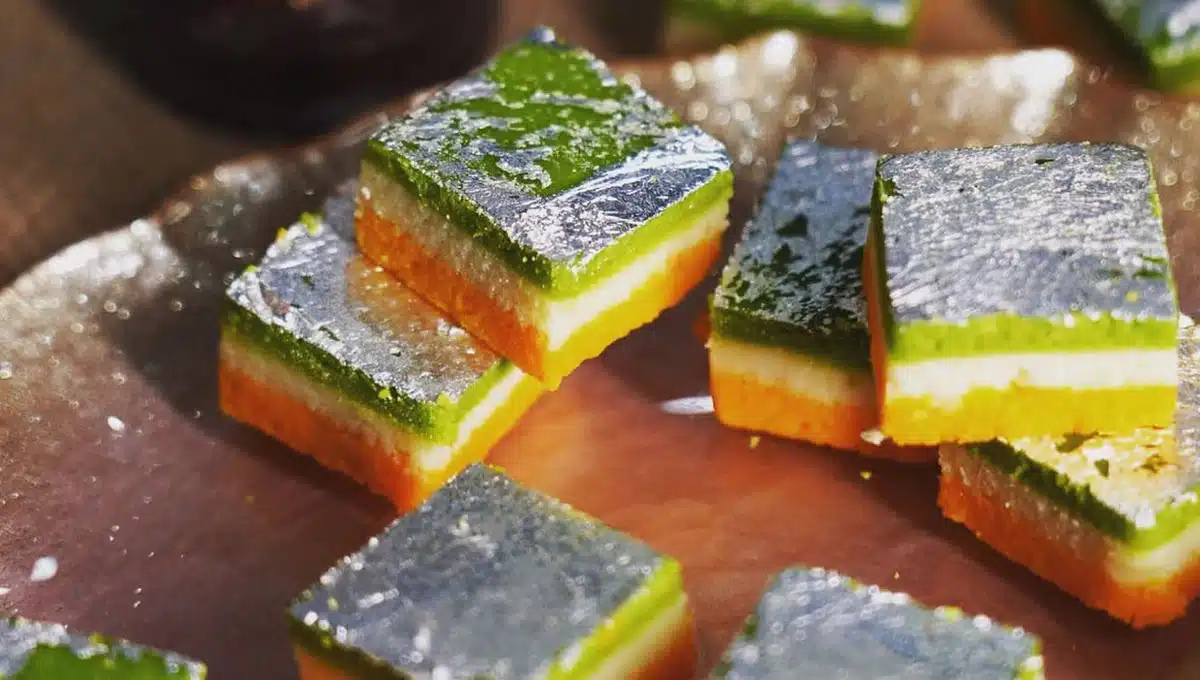 Make Tricolor Barfi at home this Republic Day