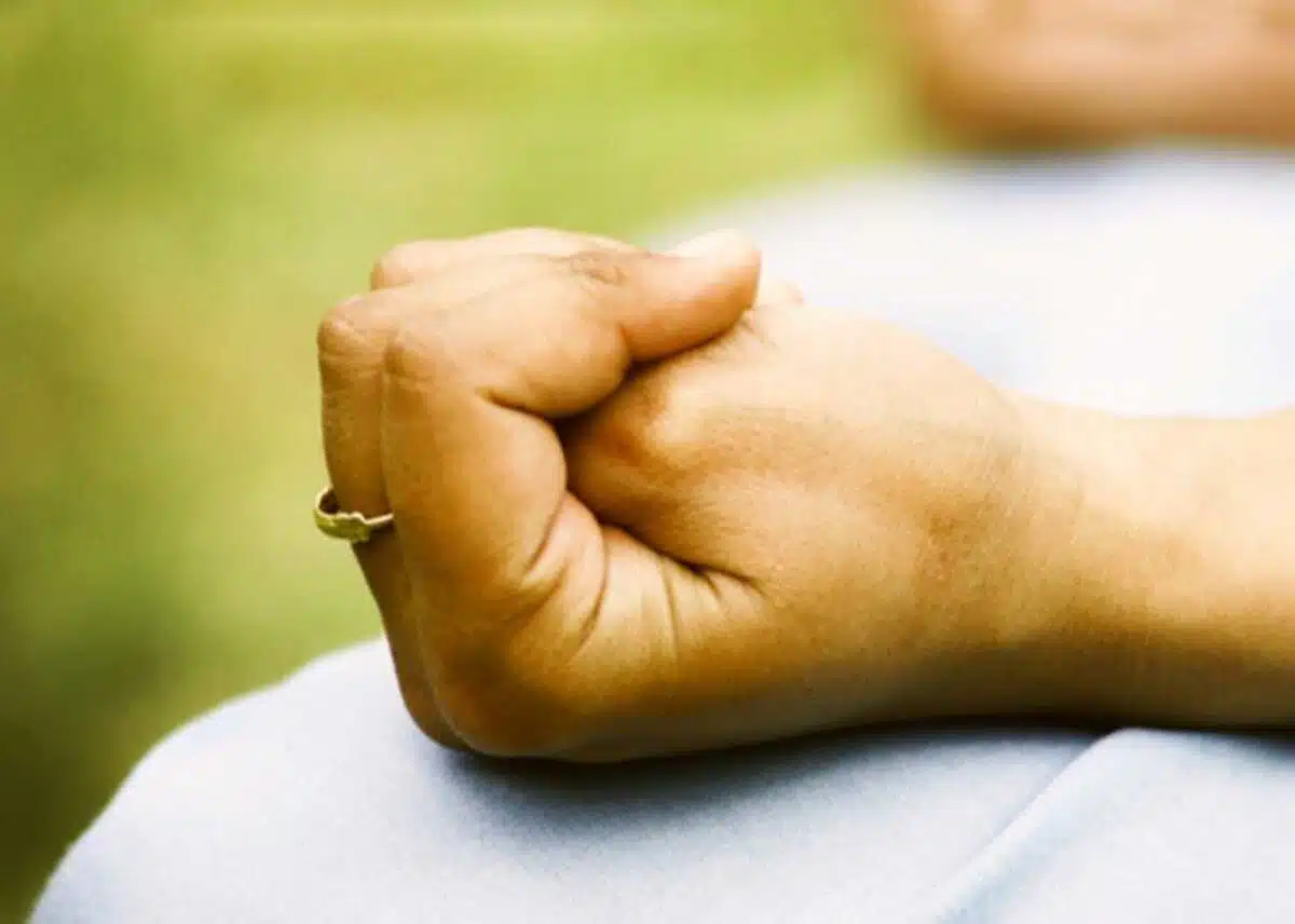 A guide to the benefits of Adi Mudra