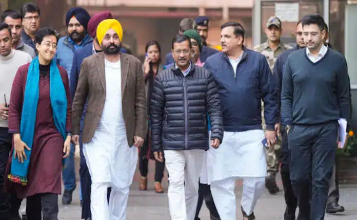 Arvind Kejriwal held a meeting with Punjab CM Bhagwant Mann and party MLAs.