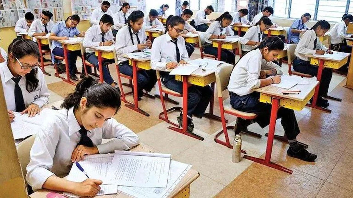 
CBSE Board admit card for class 10 and 12 released, visit official website to download the card