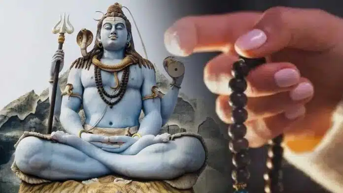 Chant these mantras on Shivratri