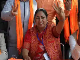 Delhi CM Rekha Gupta takes charge, first cabinet meeting to be held at 7 pm