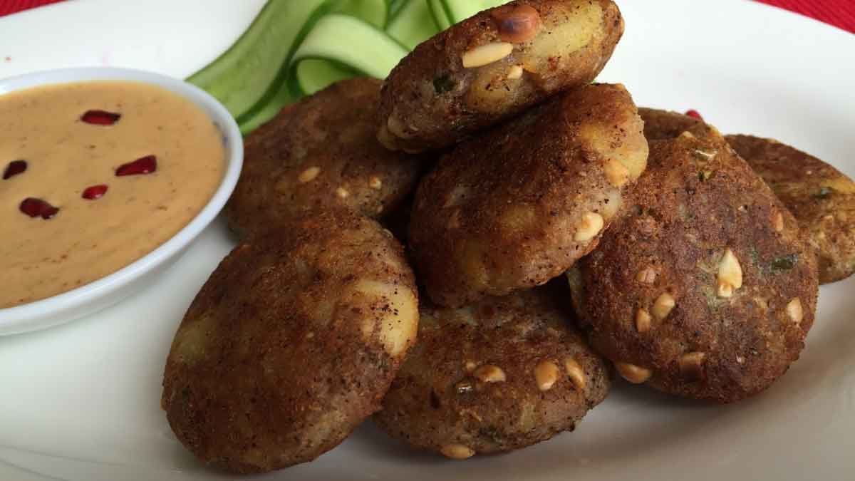 Delicious Raw Banana Kebabs: Easy Homemade Recipe