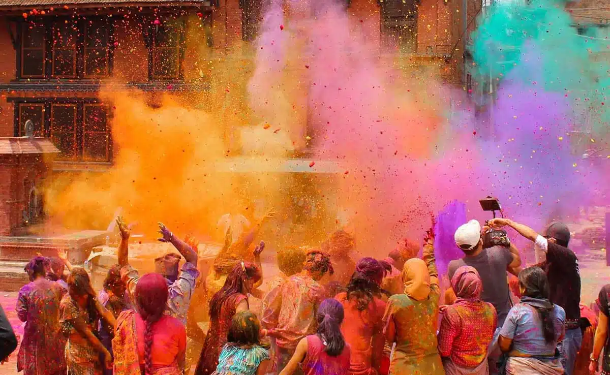 What is the importance of Holi in Indian culture? Know