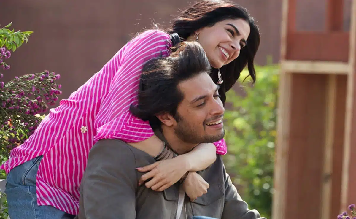 
Loveyapa Box Office Collection Day 4: Khushi Kapoor and Junaid Khan's film sees a decline on the fourth day