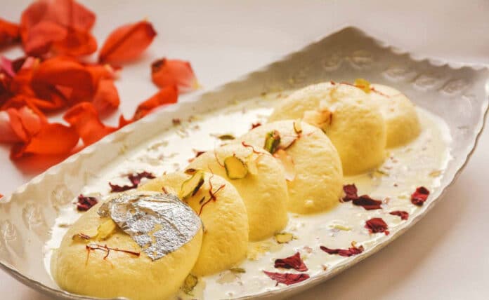 Rasmalai Recipe: Offer delicious Rasmalai to Goddess Saraswati on Basant Panchami.