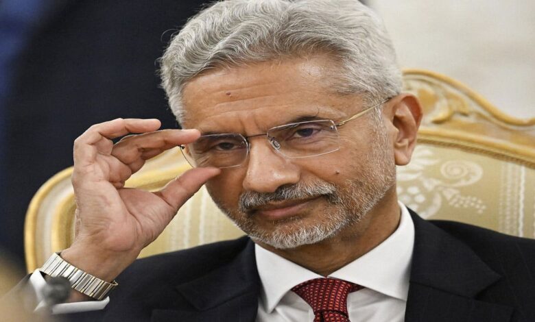 S. Jaishankar's befitting reply to US Senator's argument