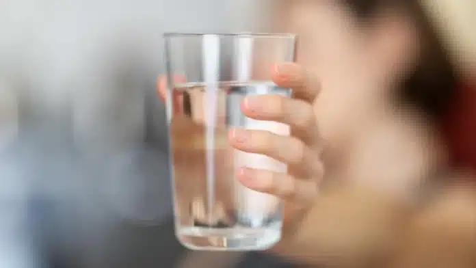 Amazing benefits of lukewarm water and its right time!