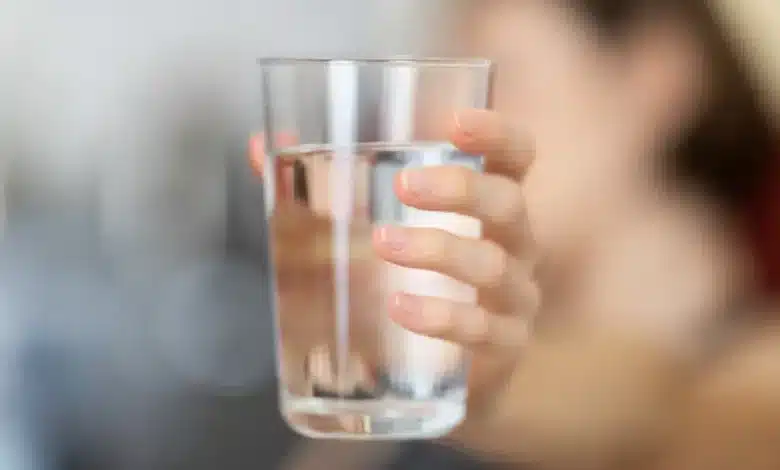 Amazing benefits of lukewarm water and its right time!