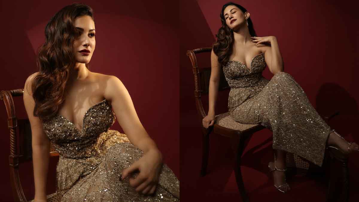 Amyra Dastur's glamorous avatar in a golden dress!