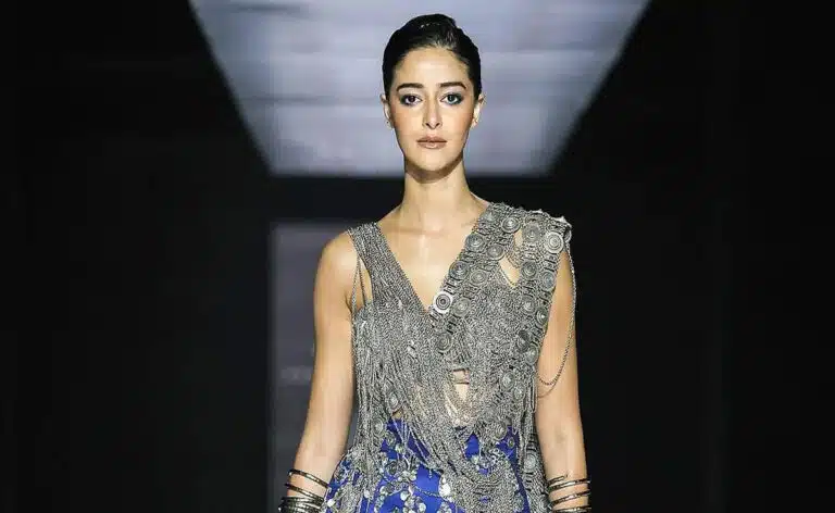 Lakme Fashion Week 2025: अनन्या पांडे ने अनामिका खन्ना के एलएफडब्ल्यू शो के लिए रैंप वॉक किया