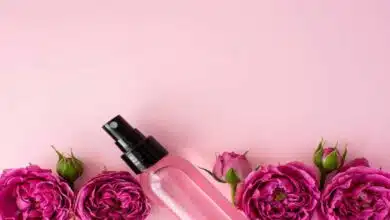Benefits and Uses of Applying Rose Water