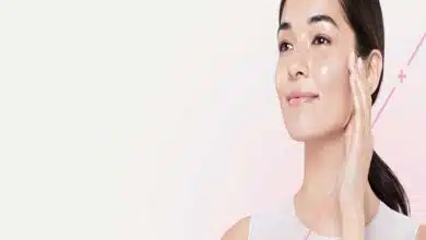 Applying Vitamin E Capsules