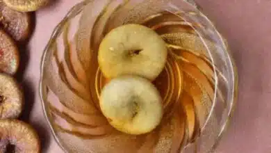 Benefits of soaked Anjeer Reduce weight improve skin 1