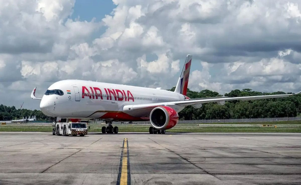 Tyre of Chennai-bound domestic flight burst, emergency landing made