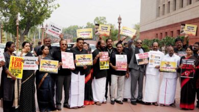 DMK MPs protest against NEP and 3 language formula