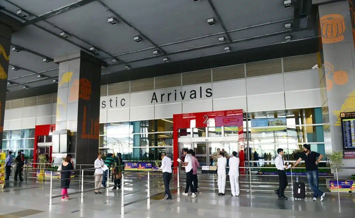  Air India demands reduction in landing charges at Delhi airport