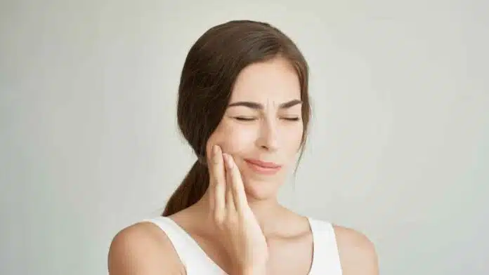 Easy and effective remedies for relief from toothache!