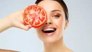 Get flawless and glowing skin with Tomatoes