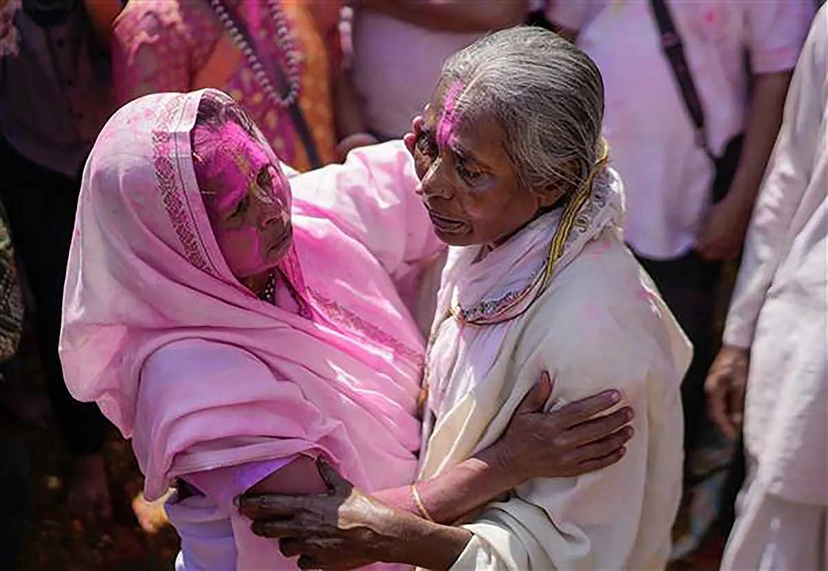 Holi of widows in Vrindavan