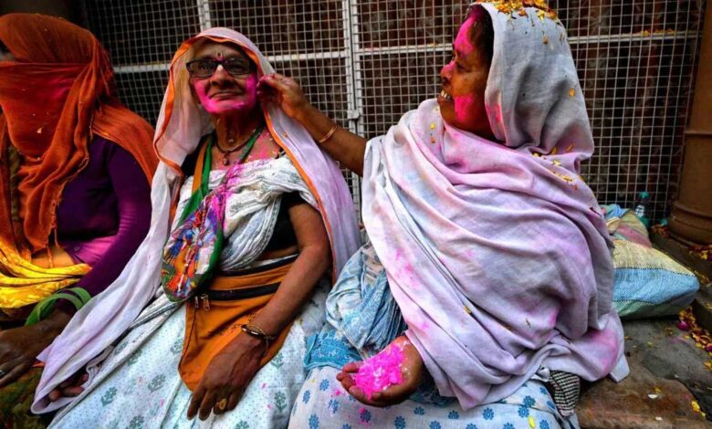 Holi of widows in Vrindavan