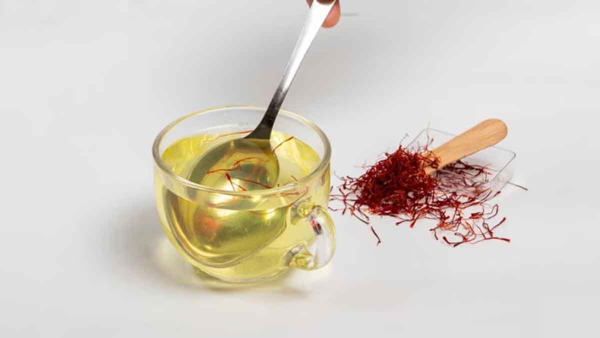 Miraculous benefits of saffron tea for health and skin!