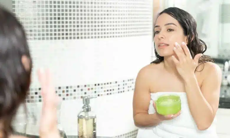 Mix these 2 things in aloe vera gel, wrinkles will disappear!