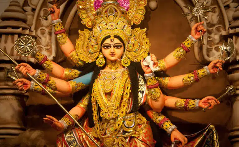 Chaitra Navratri 2025: देवी दुर्गा को लौंग चढ़ाने का महत्व और लाभ