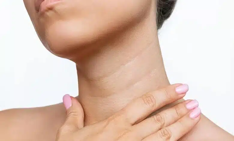 Want to prevent neck wrinkles? Follow these 5 daily tips before the age of 40