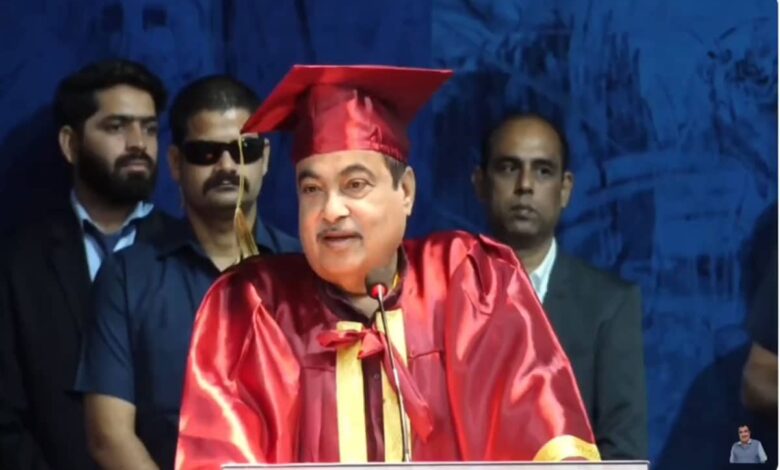 Nitin Gadkari's strong message: "Whoever talks about caste, I will kick him hard"