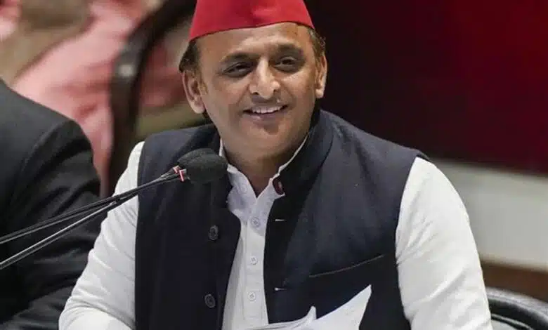 SP chief Akhilesh Yadav on Holi Namaz controversy