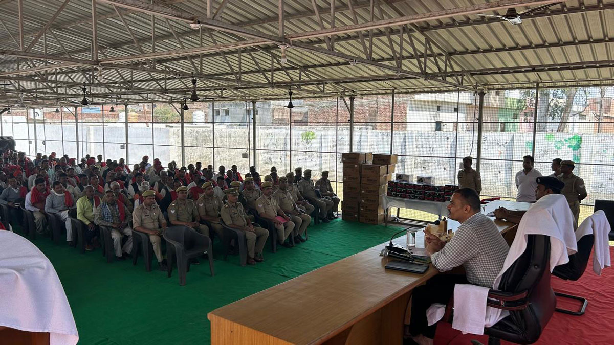 The first village guard conference was organized in Sambhal under the chairmanship of the Superintendent of Police