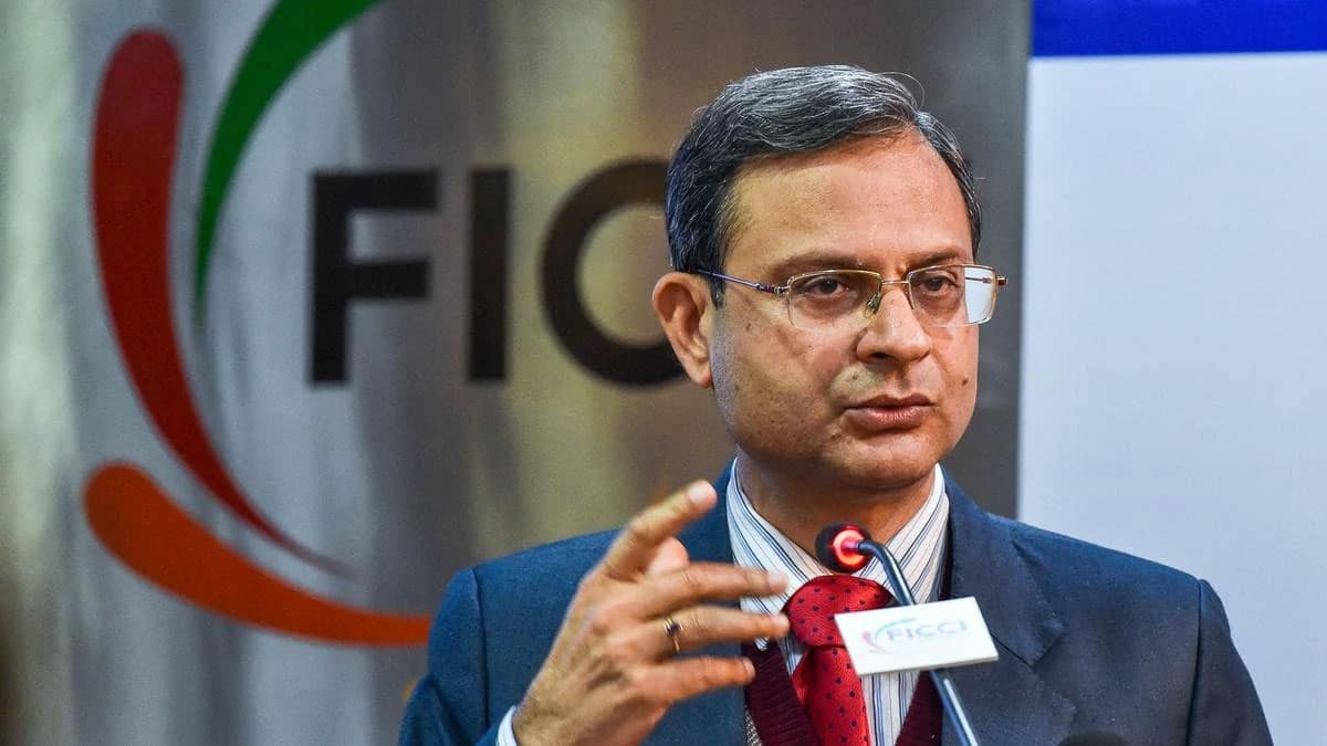 According to RBI, India's foreign exchange reserves increased to $654.271 billion