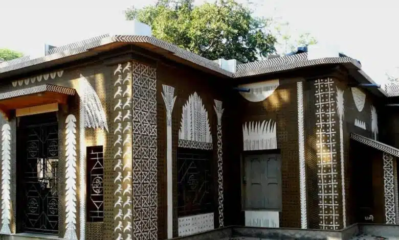 Sukanta Majumdar's counterattack on Holi ban