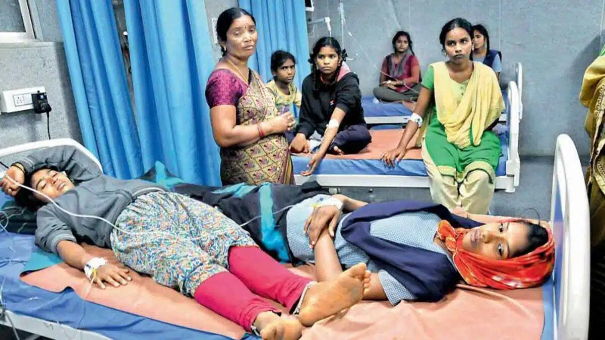 Students fall sick due to toxic food in Telangana